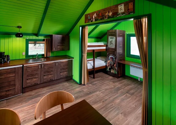 Legoland Wilderness Barrels & Camping