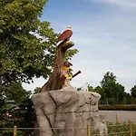 Legoland Wilderness Barrels & *