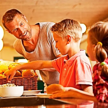 Legoland Wilderness Barrels & 营地 *