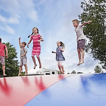 Camping Legoland Wilderness Barrels & *