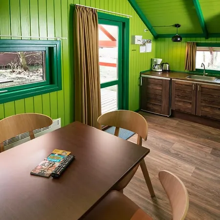 Legoland Wilderness Barrels & Кемпинг *