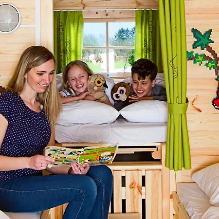 Legoland Wilderness Barrels & * 比隆