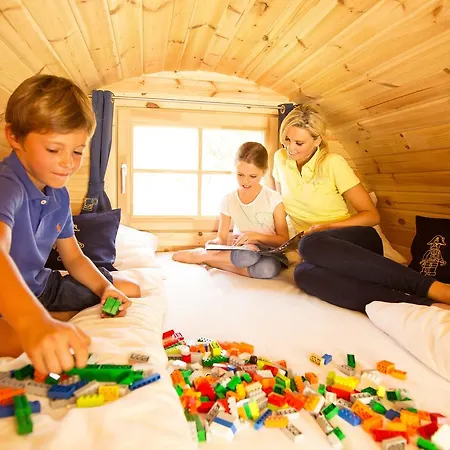 Camping Legoland Wilderness Barrels &